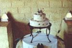 136i1__singletiercakestand